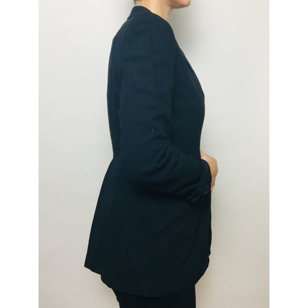 90’s Ralph Lauren navy blazer - Picture 2 of 4